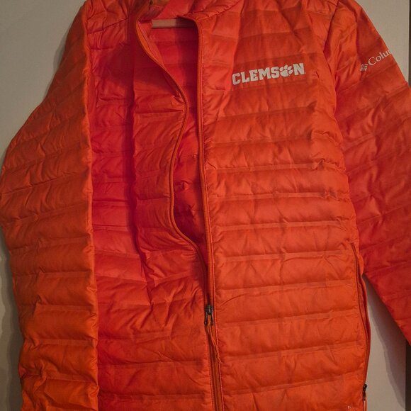 Coat - Picture 1 of 5